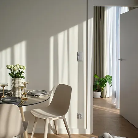 River Premium 公寓 *