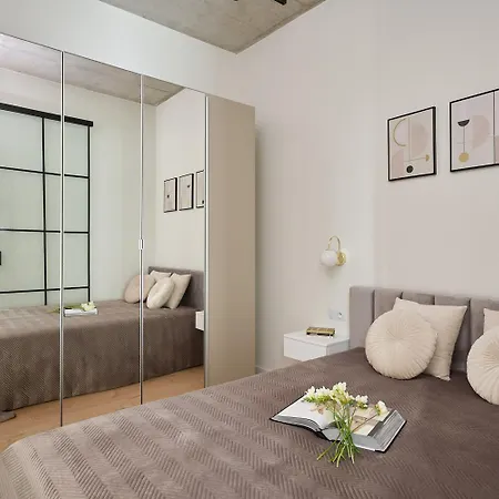 River Premium Διαμέρισμα Βρότσλαβ