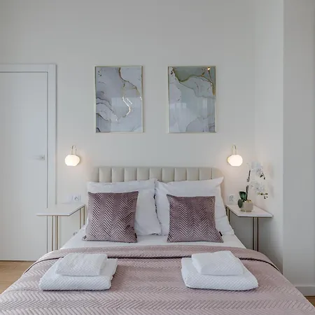 Daire River Premium Wroclaw