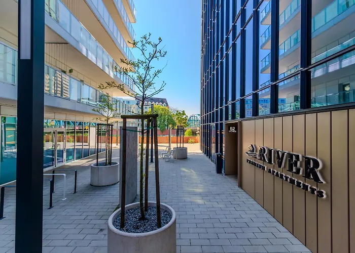 River Premium 브로츠와프